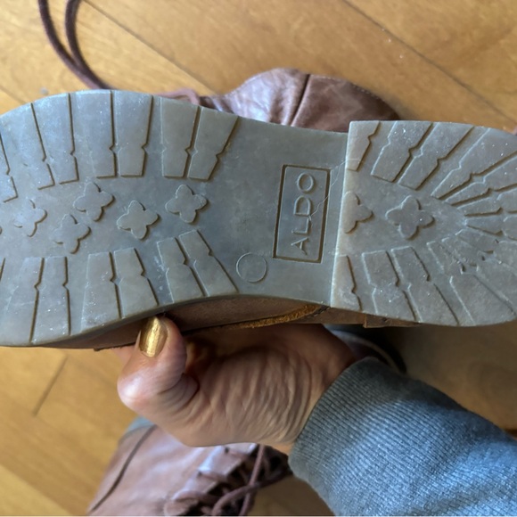 Genuine leather booties.  Size7. Aldo - Picture 6 of 6